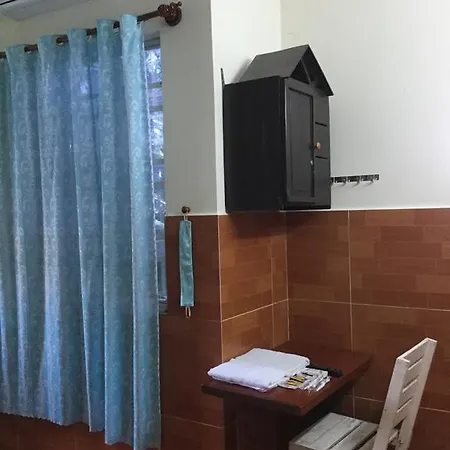 Nhu Y Guesthouse Phan Rang–Tháp Chàm Exterior photo
